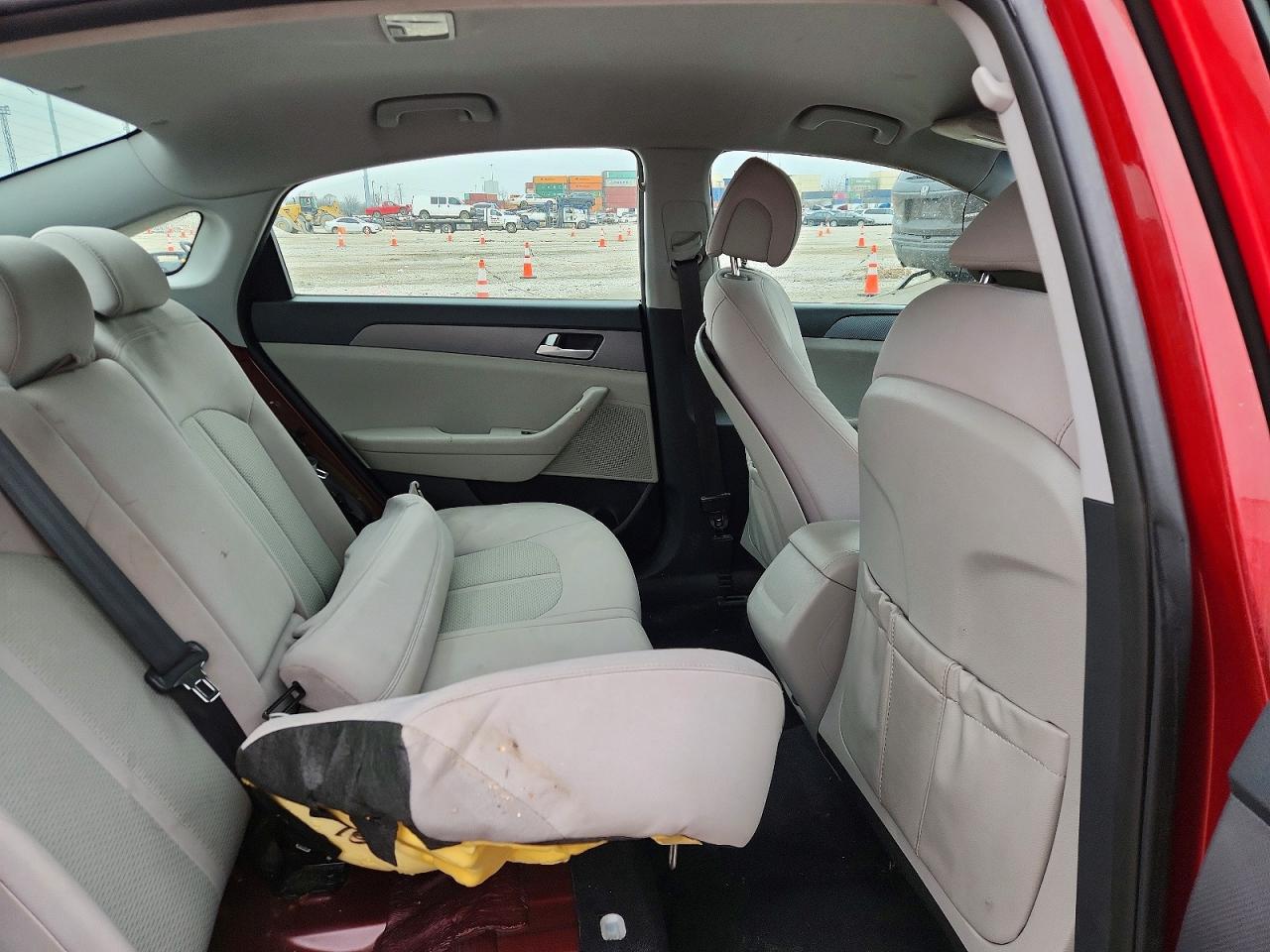 2016 HYUNDAI SONATA SE photo 28