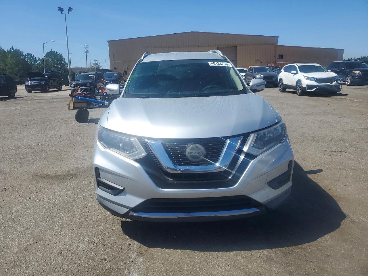 2018 NISSAN ROGUE SV photo 9