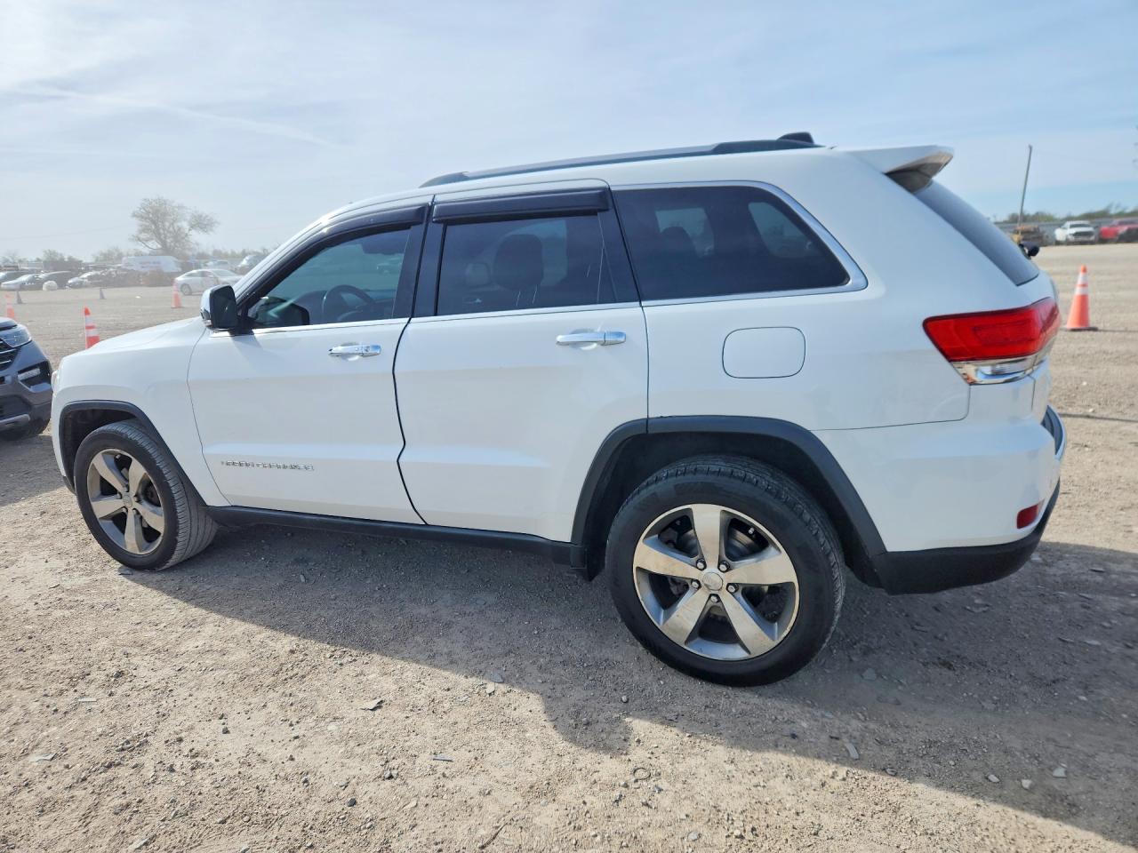 2014 JEEP GRAND CHEROKEE LIMITED photo 3