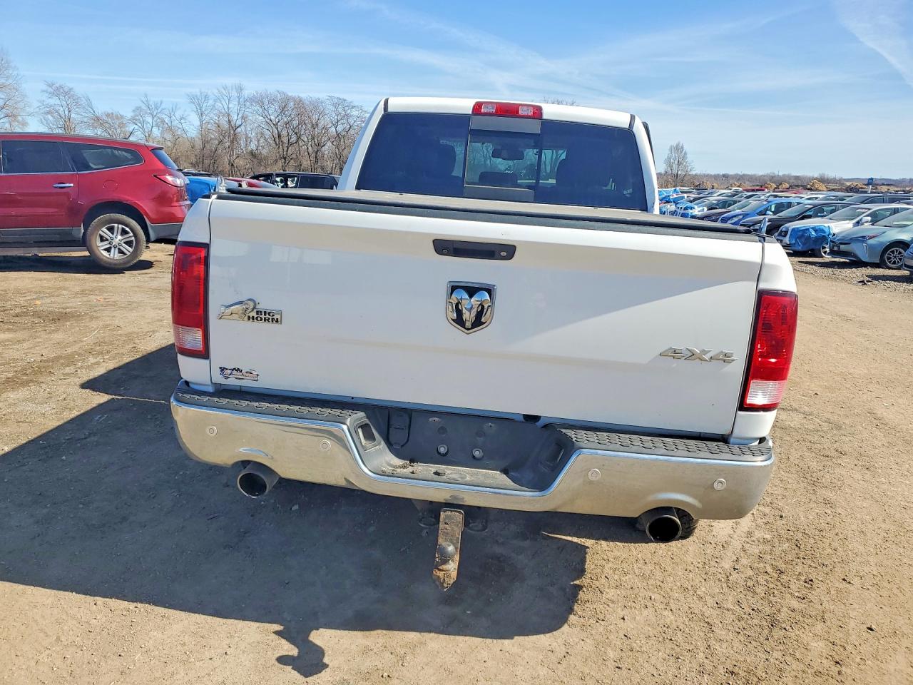 2016 RAM 1500 SLT photo 11