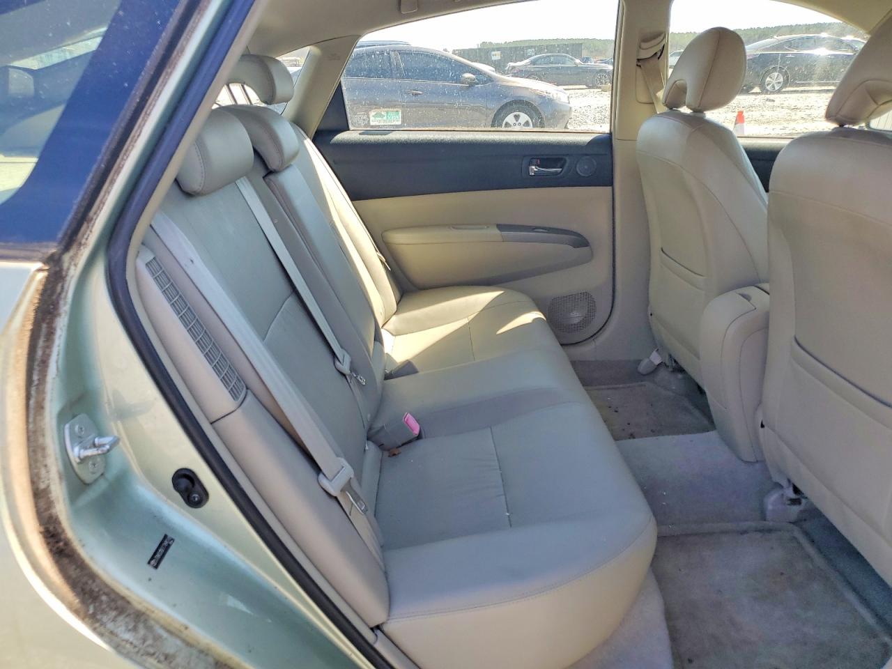 2007 TOYOTA PRIUS BASE photo 19