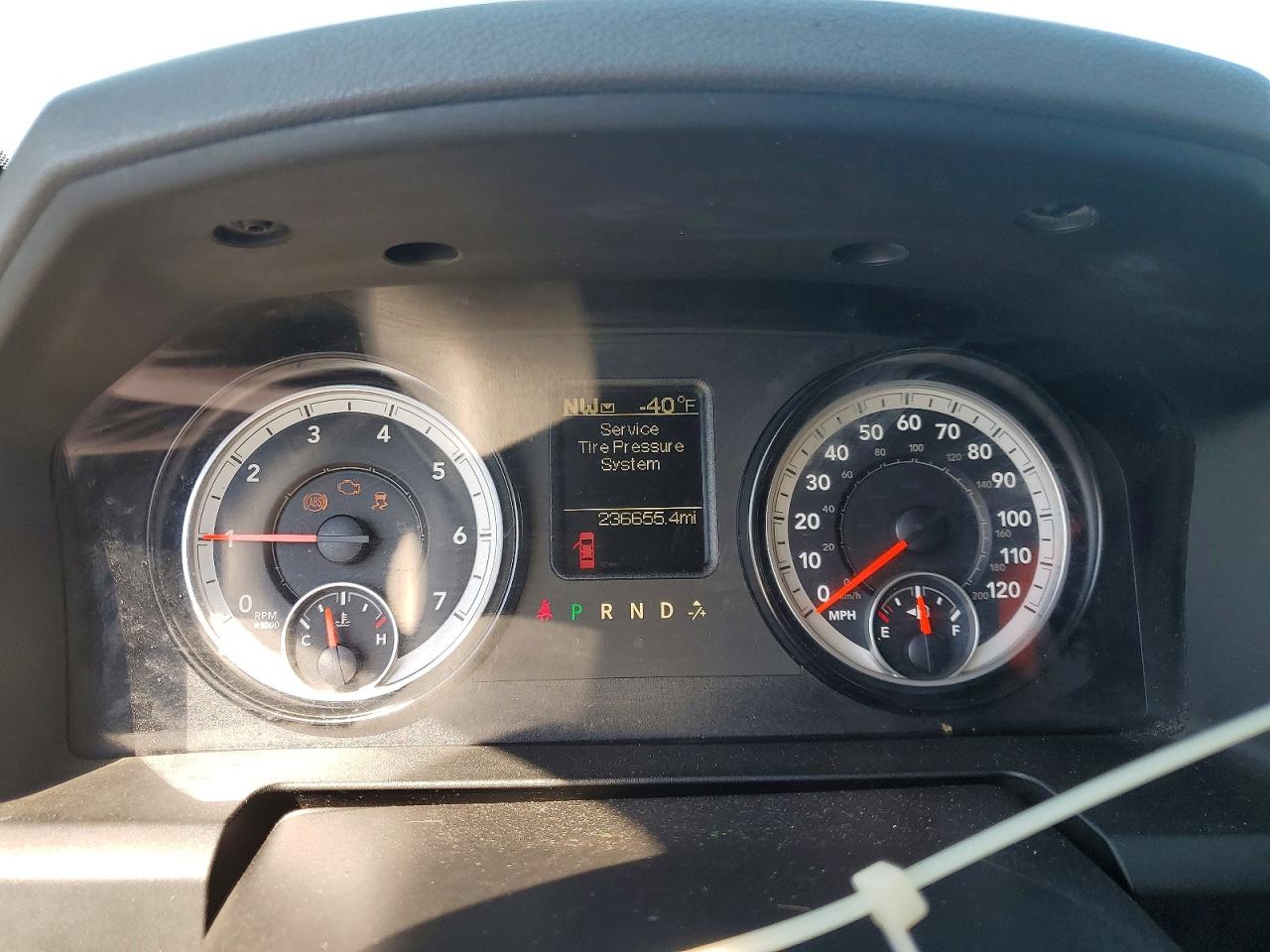 2015 RAM 1500 SLT photo 17