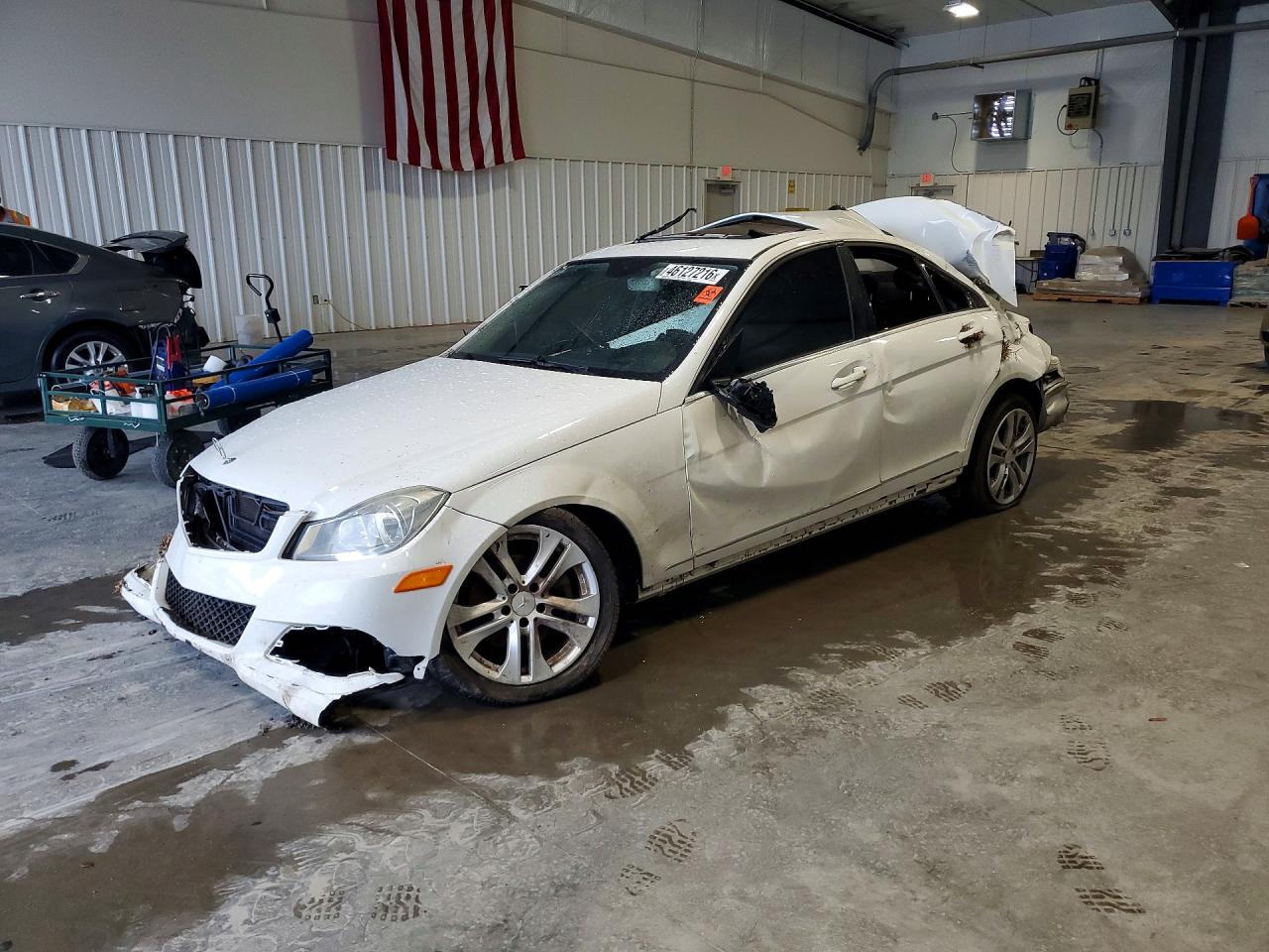 2013 MERCEDES-BENZ C