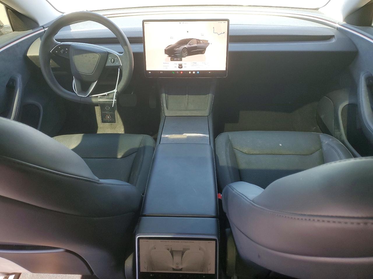 2024 TESLA MODEL 3 photo 8
