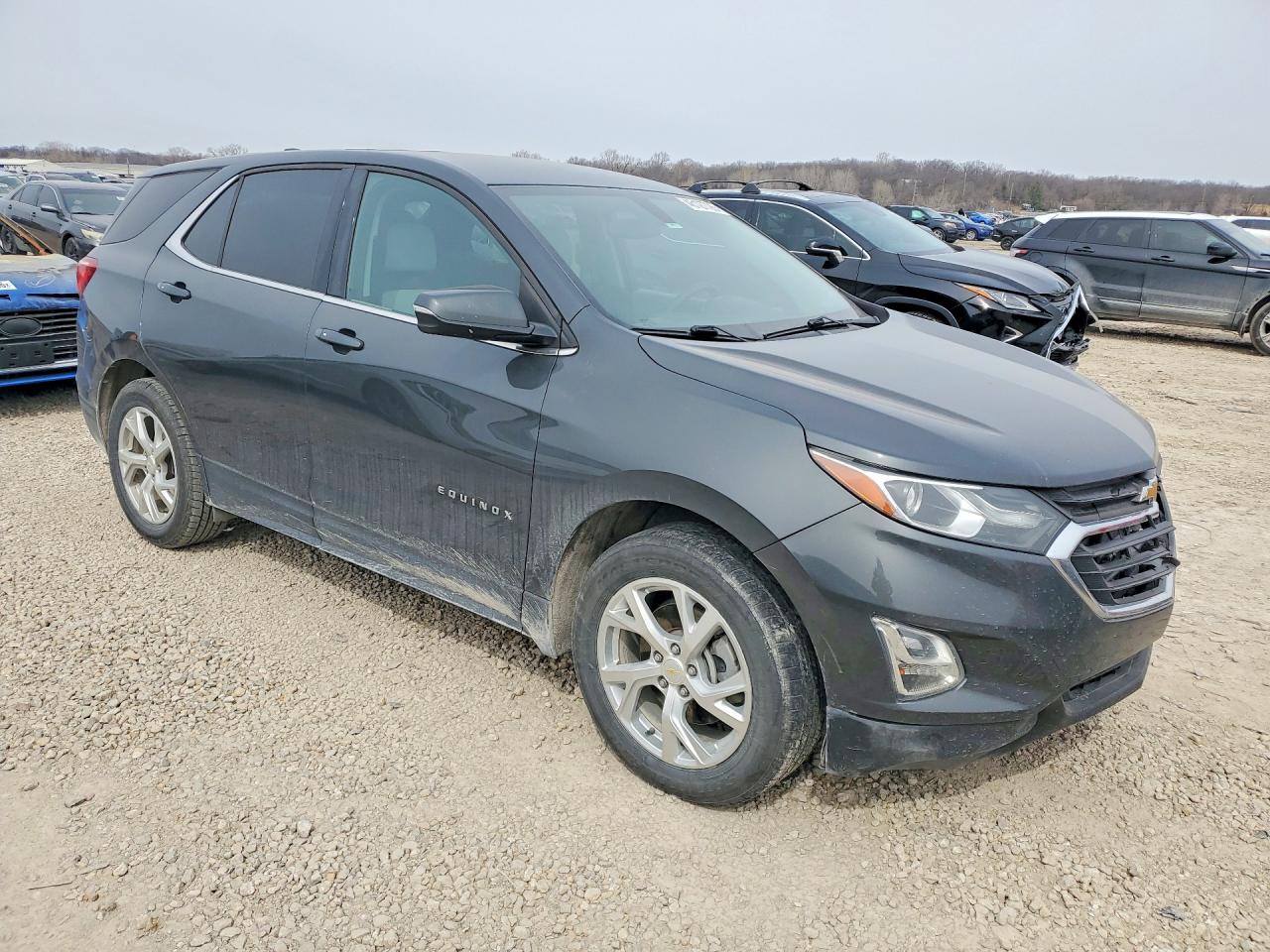 2018 CHEVROLET EQUINOX LT photo 4