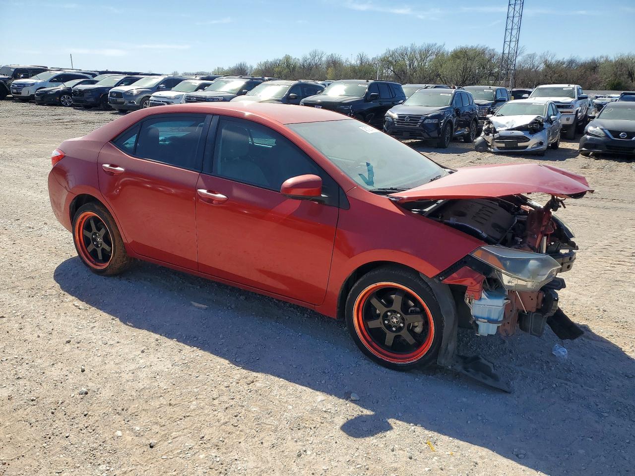 2015 TOYOTA COROLLA LE photo 10