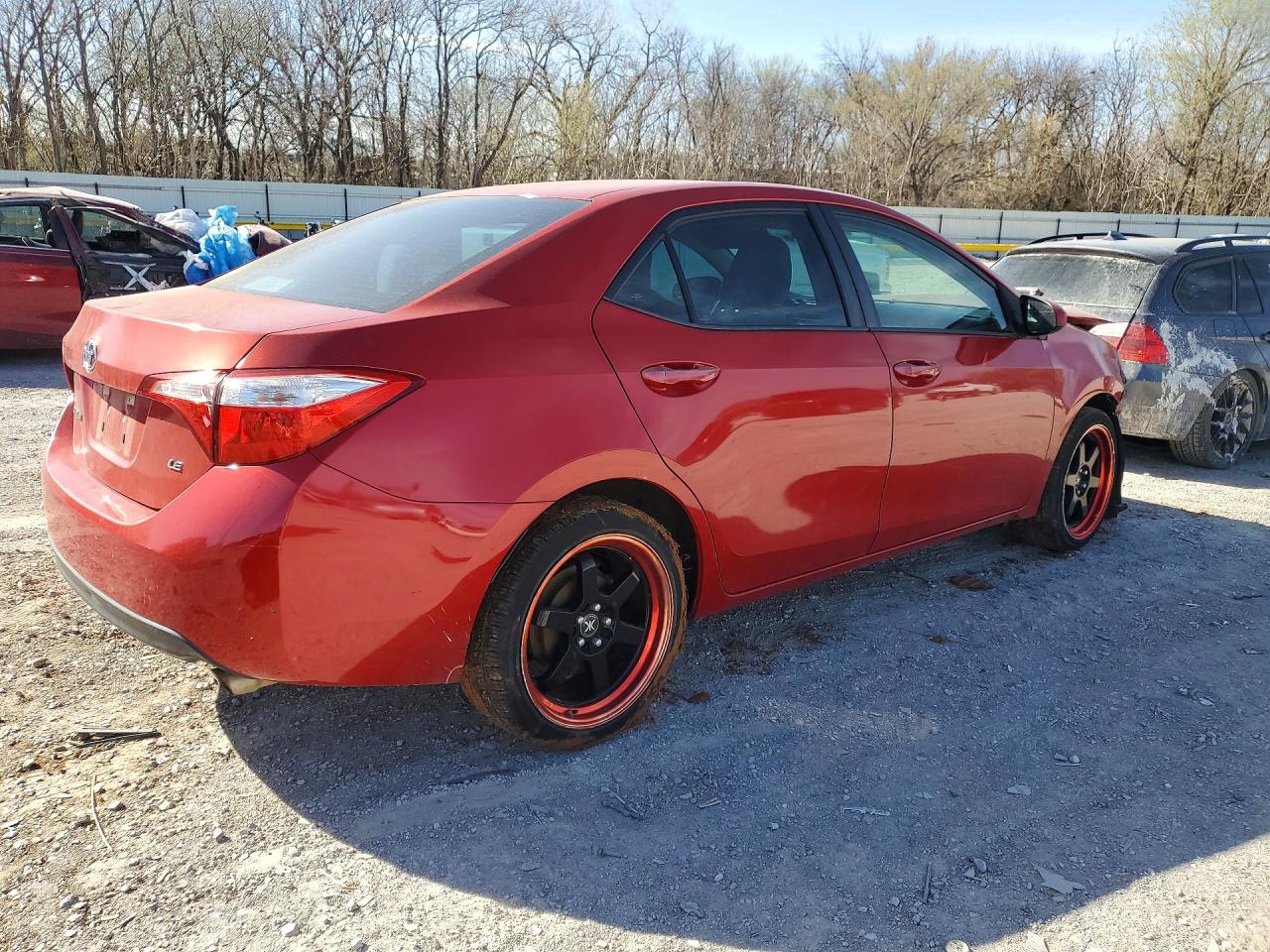2015 TOYOTA COROLLA LE photo 7