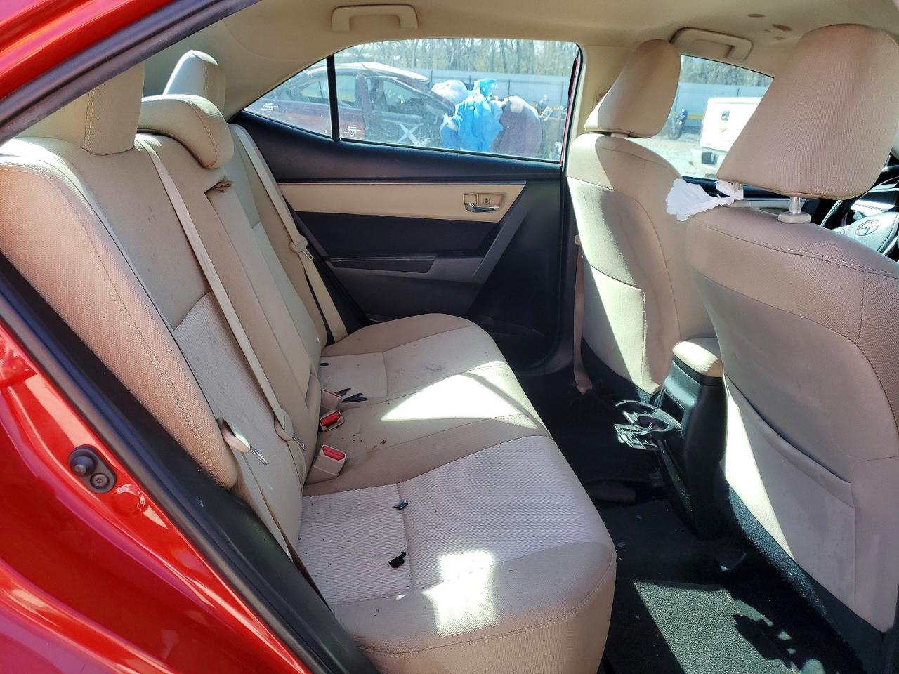 2015 TOYOTA COROLLA LE photo 28