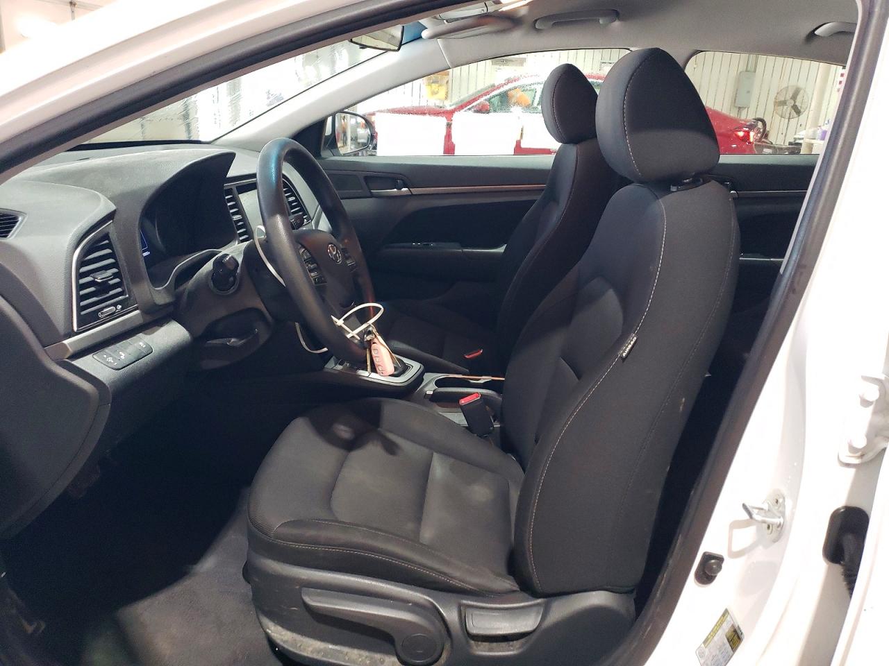 2018 HYUNDAI ELANTRA SEL photo 13