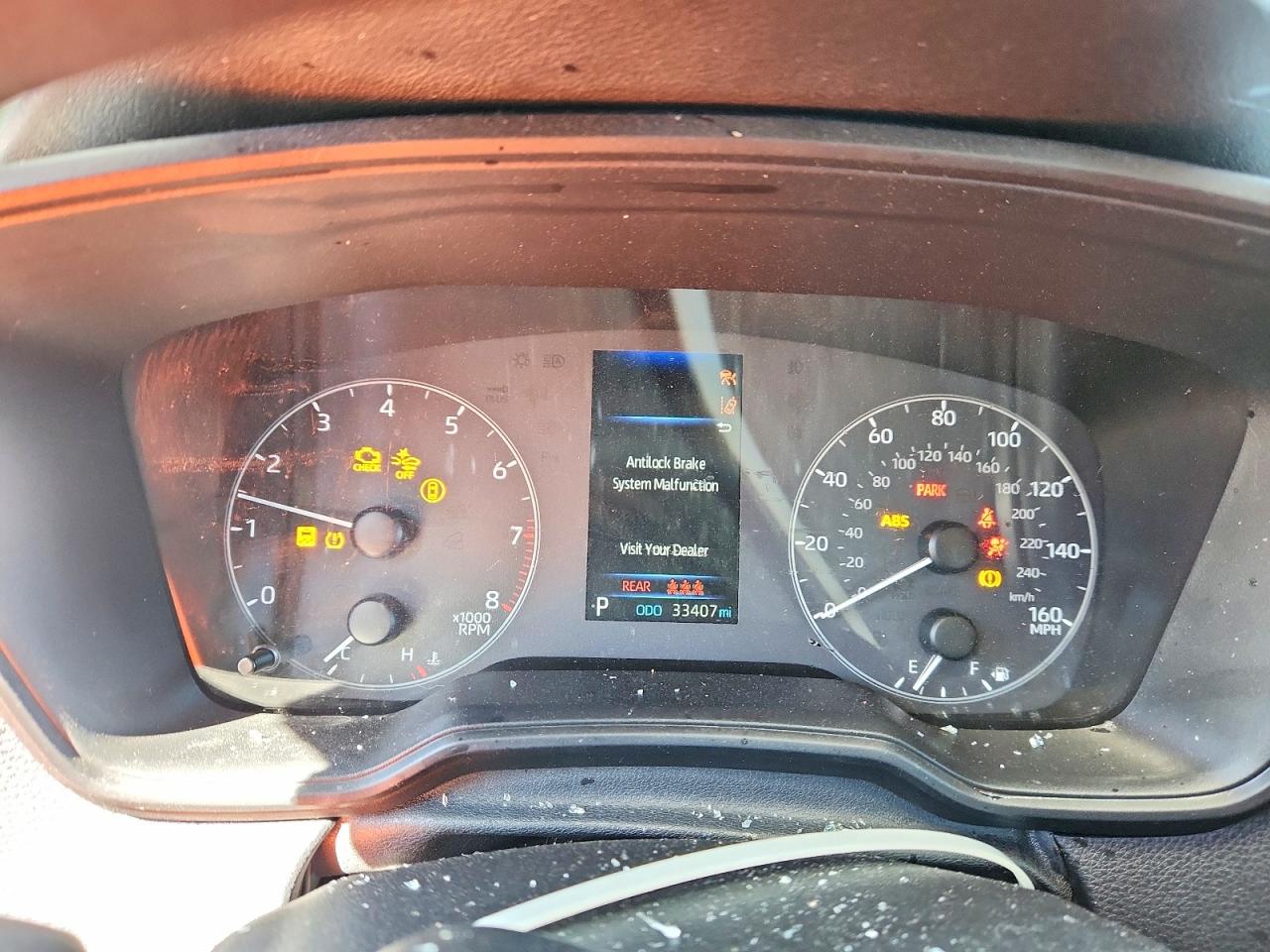2025 TOYOTA COROLLA LE photo 17