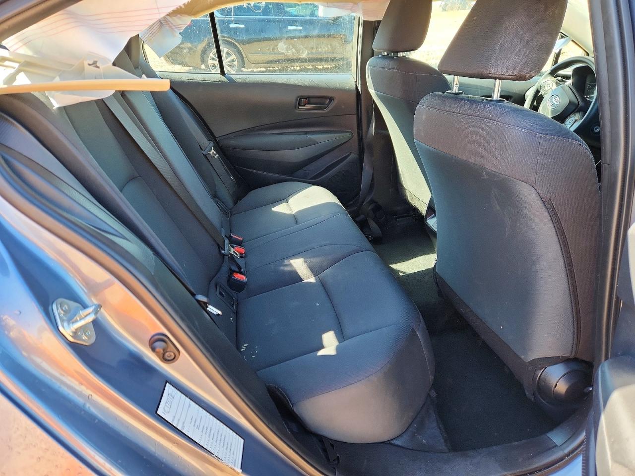 2025 TOYOTA COROLLA LE photo 19