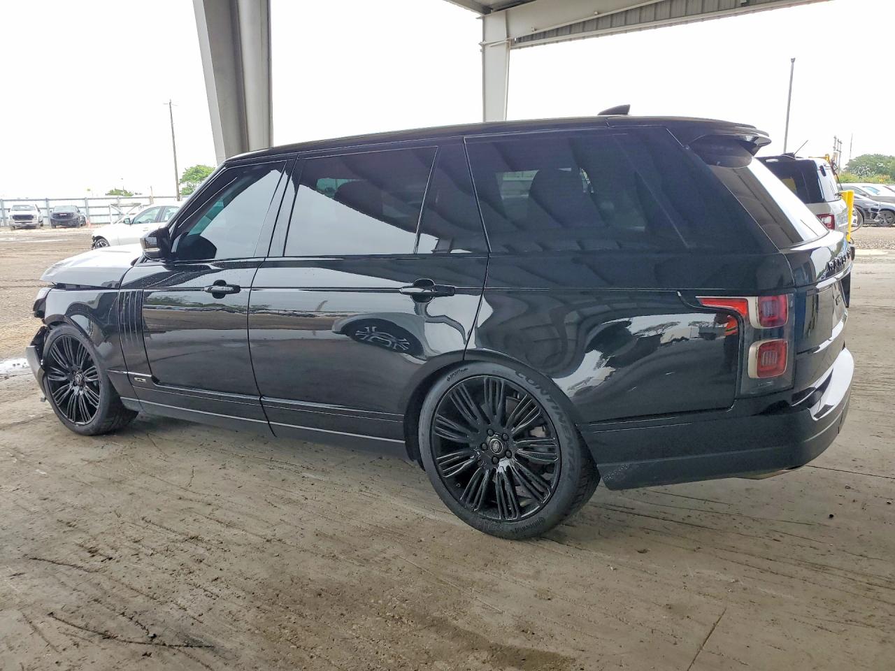 2019 LAND ROVER RANGE ROVER SUPERCHARGED photo 3