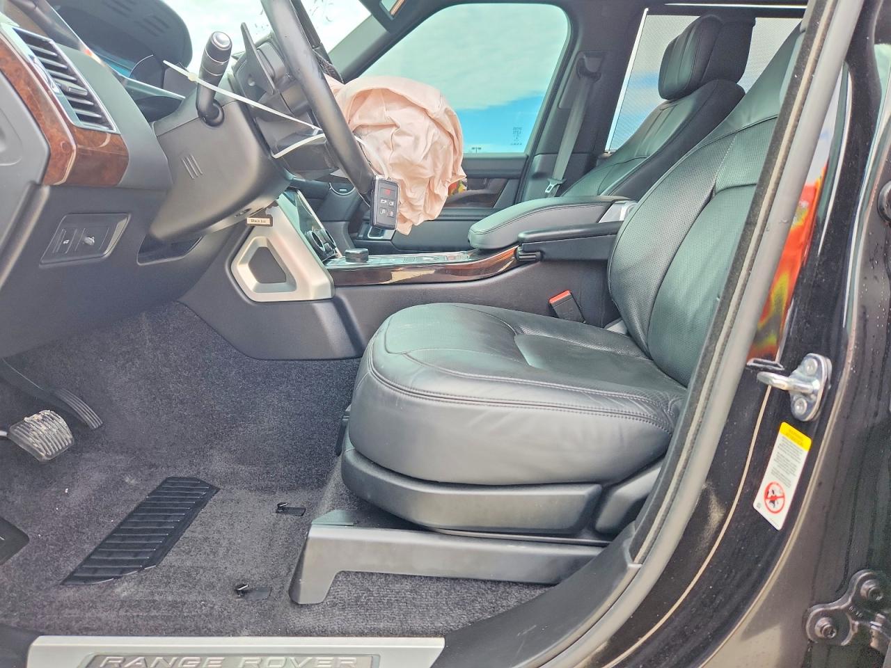 2019 LAND ROVER RANGE ROVER SUPERCHARGED photo 13