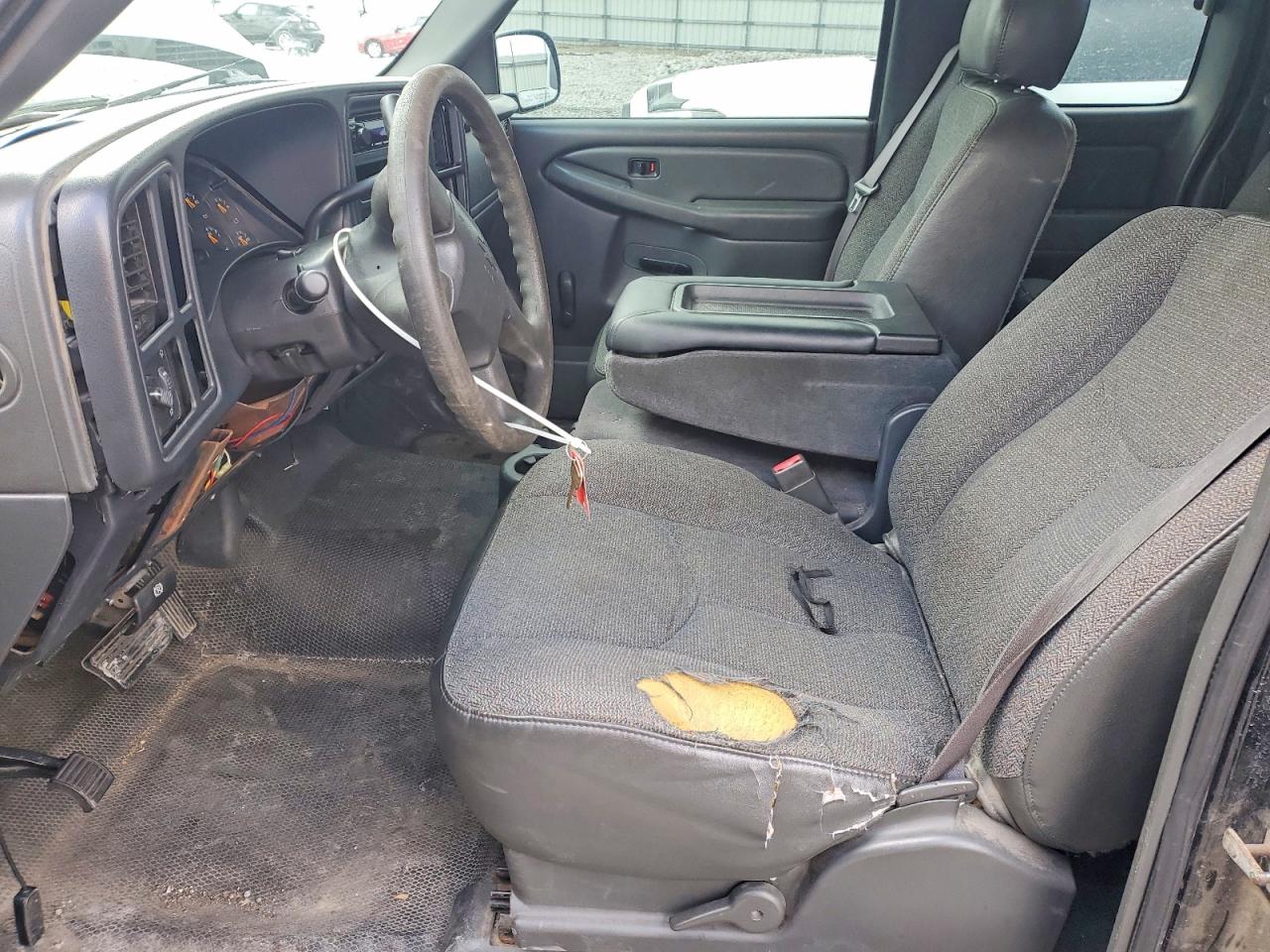 2006 CHEVROLET SILVERADO C1500 photo 13