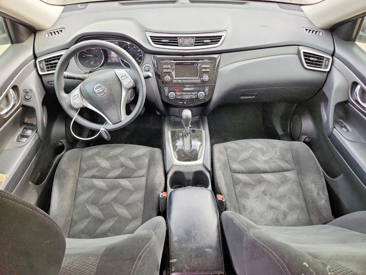 2014 NISSAN ROGUE SV photo 8