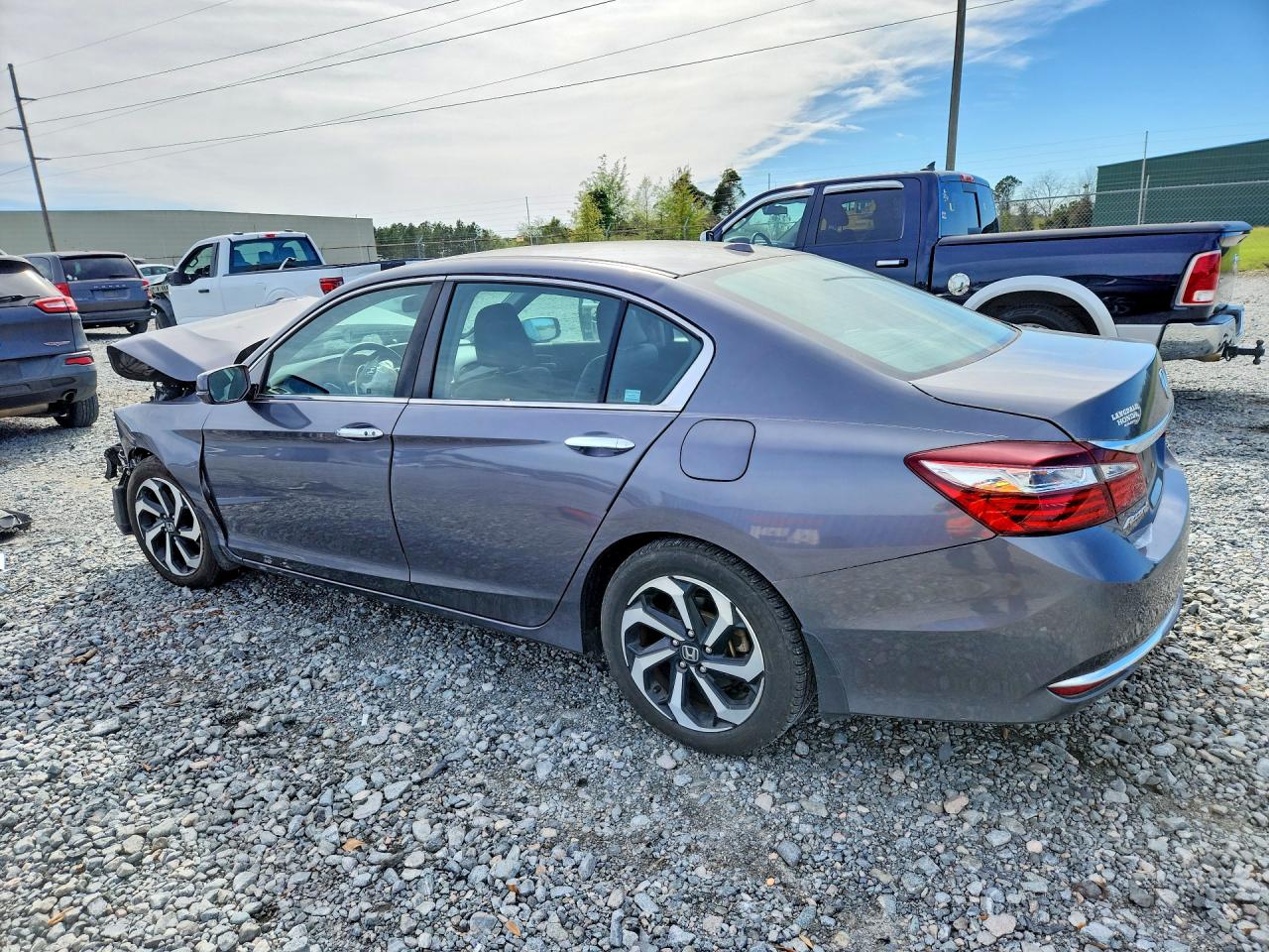 2017 HONDA ACCORD EXL photo 3