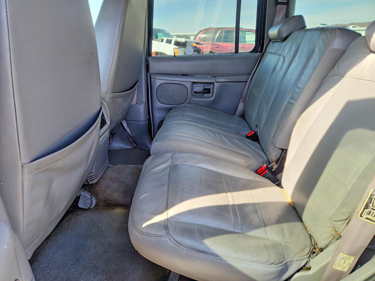 2001 FORD EXPLORER XLT photo 11