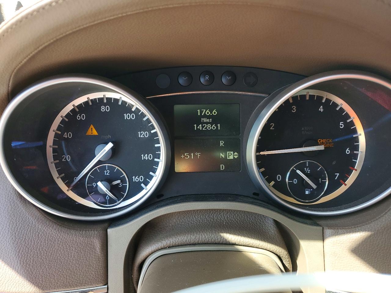 2010 MERCEDES-BENZ GL 450 4MATIC photo 9