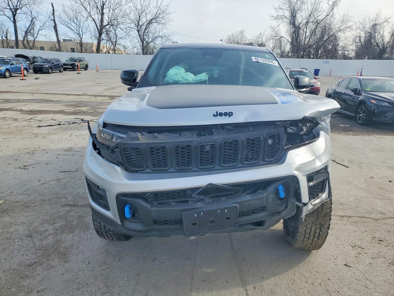 2024 JEEP GRAND CHEROKEE TRAILHAWK 4XE photo 9