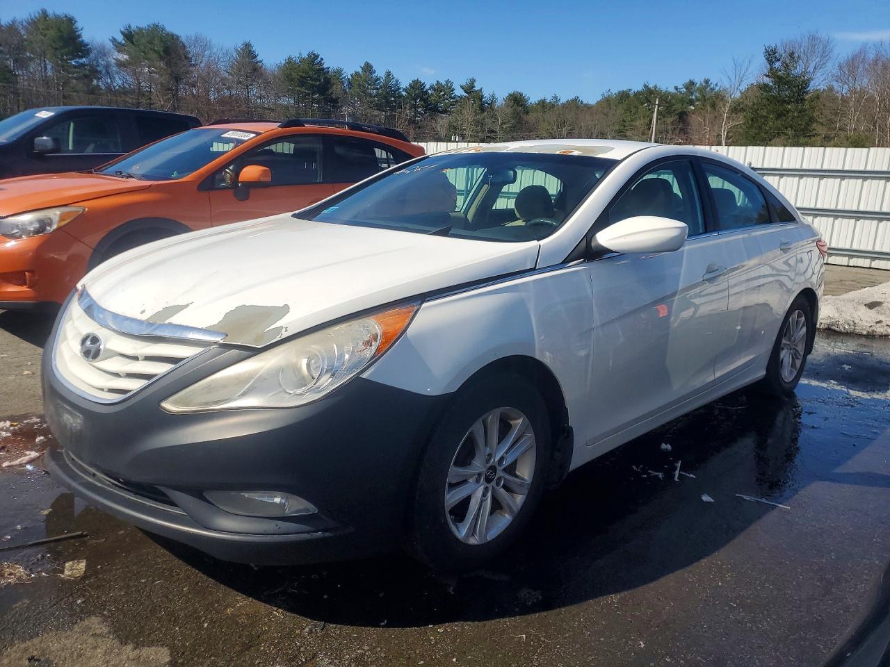 2013 HYUNDAI SONATA