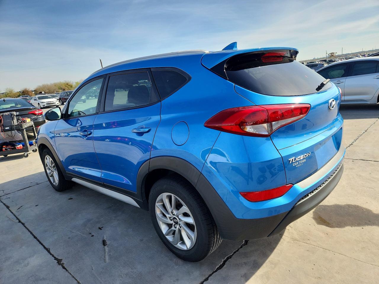 2018 HYUNDAI TUCSON SEL photo 2