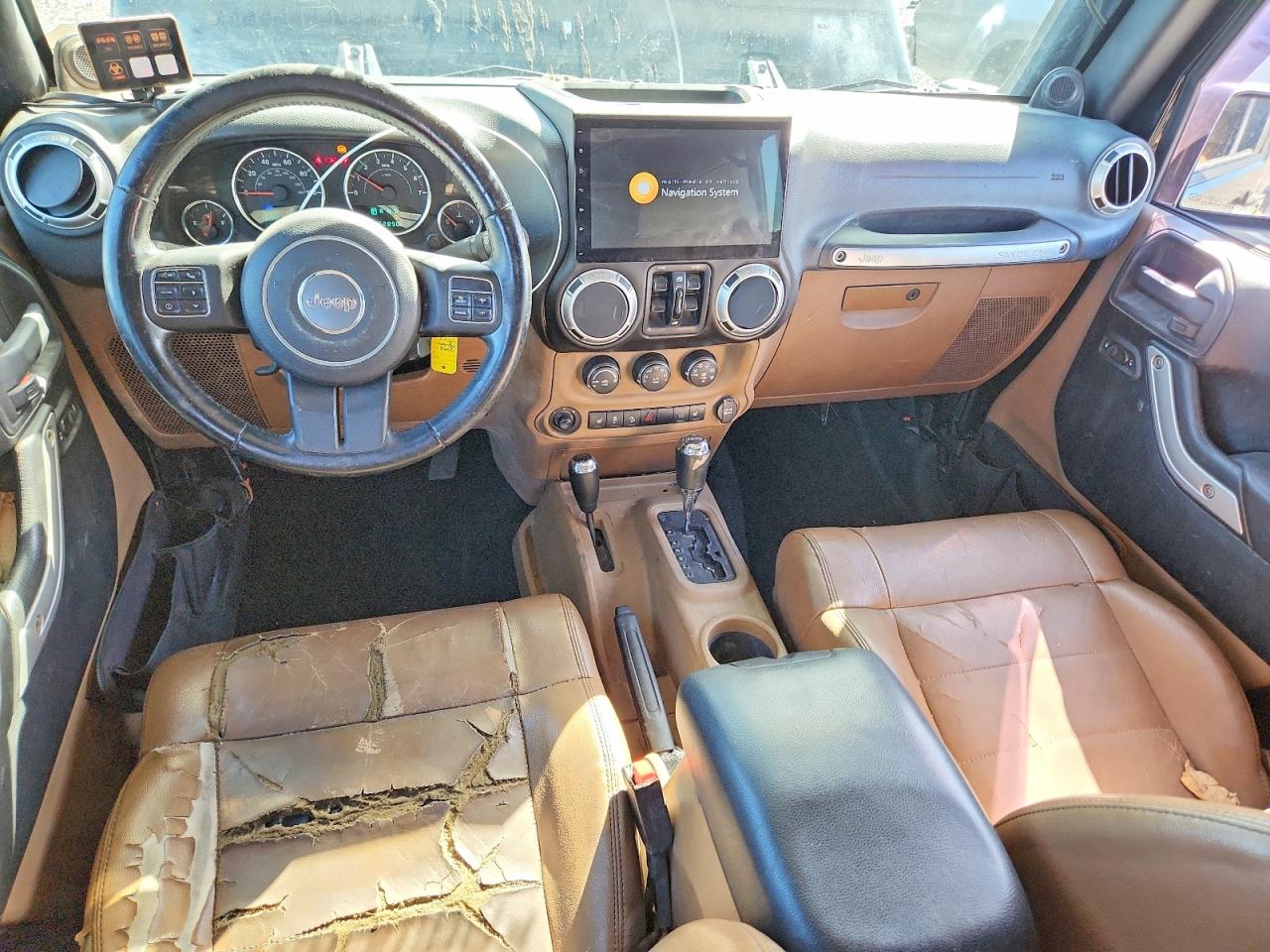 2011 JEEP WRANGLER UNLIMITED SAHARA photo 15
