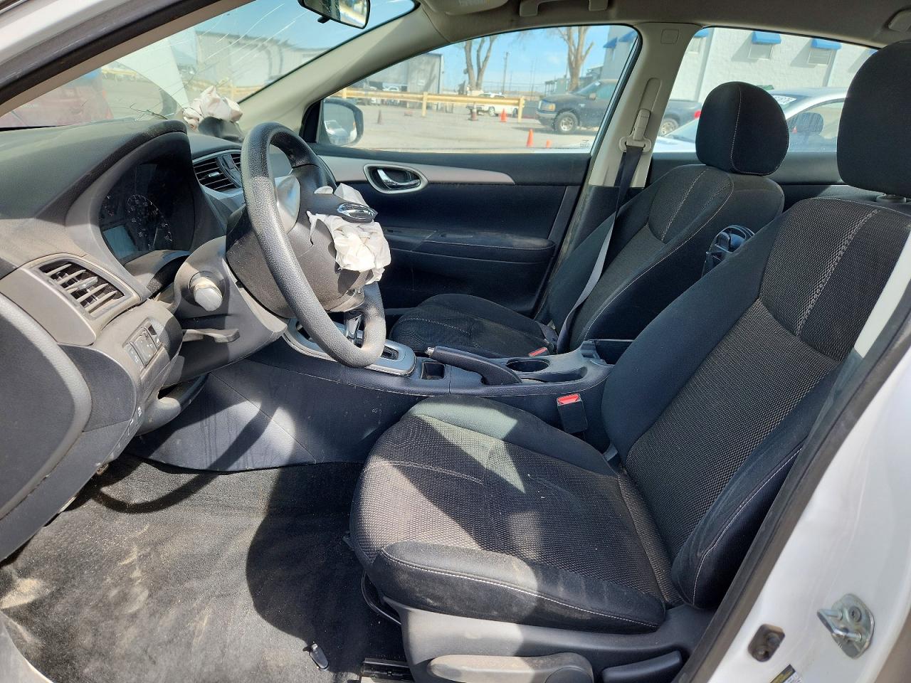 2014 NISSAN SENTRA S photo 7