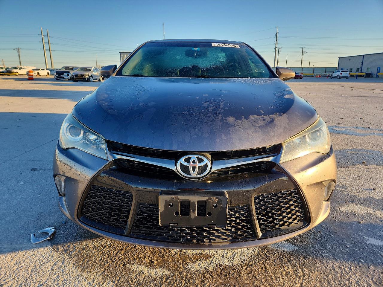 2015 TOYOTA CAMRY SE photo 5