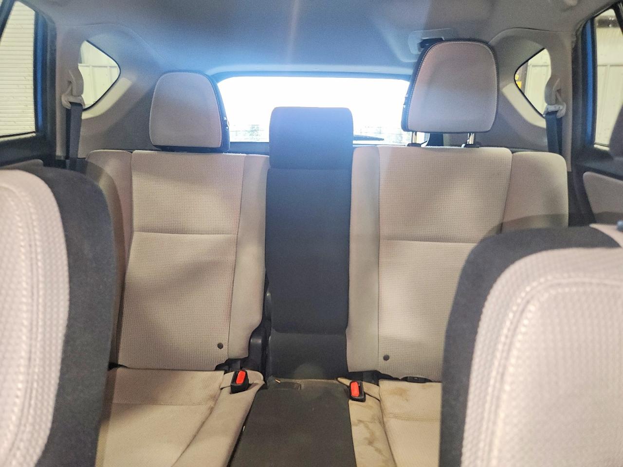 2016 TOYOTA RAV4 XLE photo 10