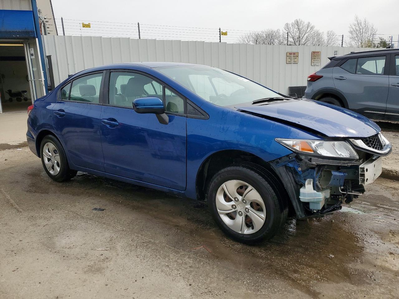 2015 HONDA CIVIC LX photo 4