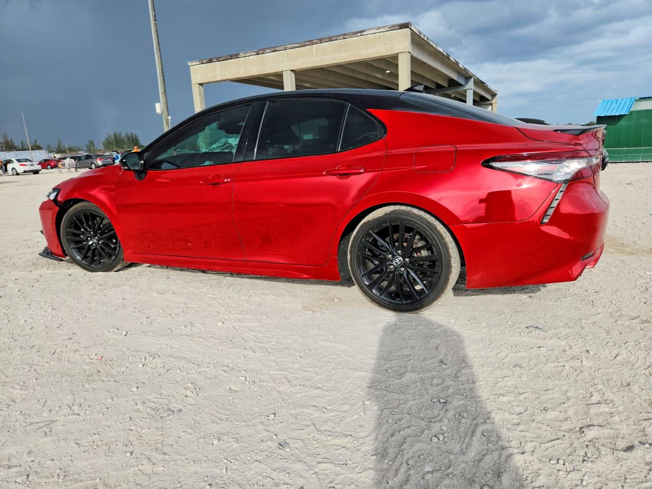 2022 TOYOTA CAMRY XSE photo 3