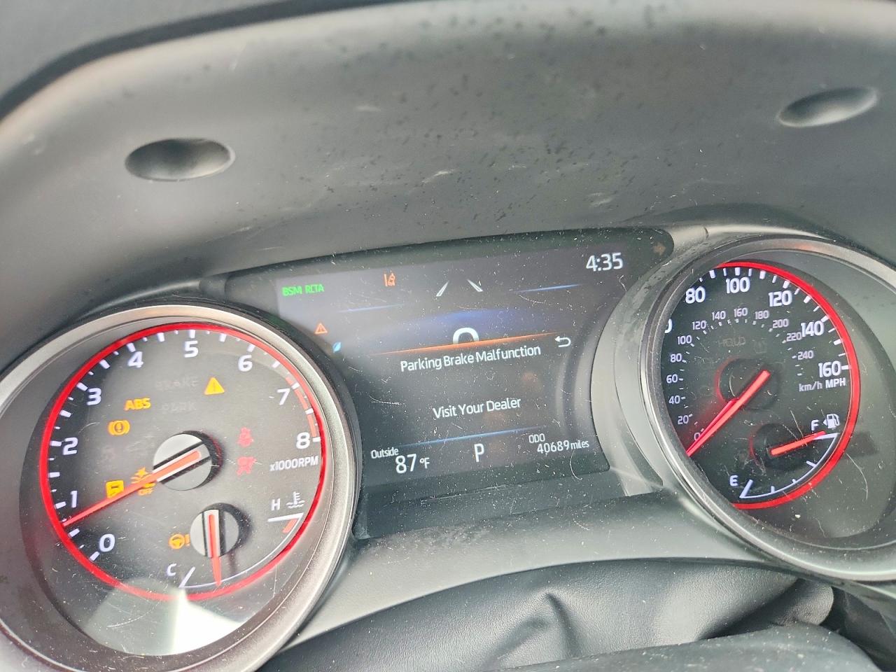 2022 TOYOTA CAMRY XSE photo 17