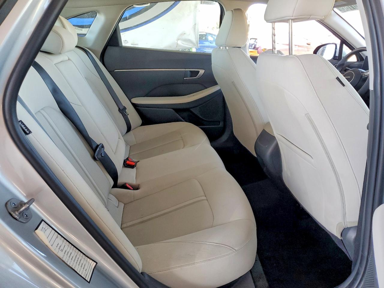 2025 HYUNDAI SONATA SEL photo 10
