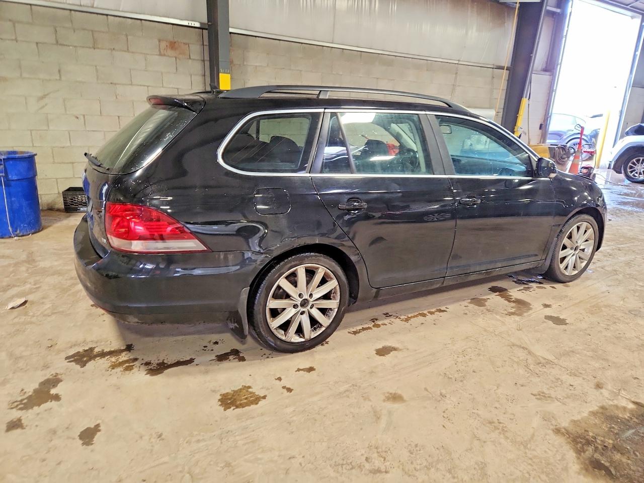 2014 VOLKSWAGEN JETTA TDI photo 5