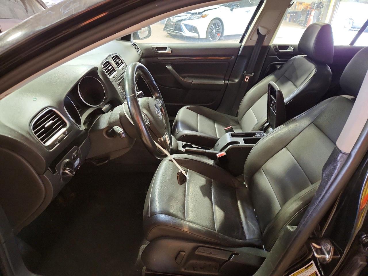 2014 VOLKSWAGEN JETTA TDI photo 13