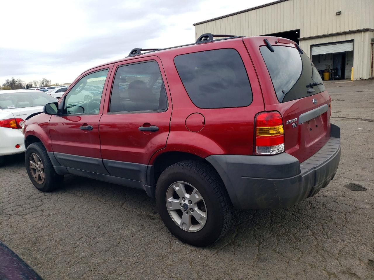 2006 FORD ESCAPE XLT photo 4