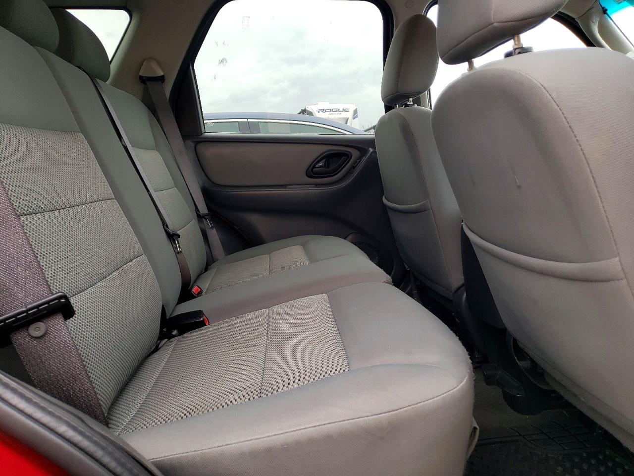 2006 FORD ESCAPE XLT photo 28