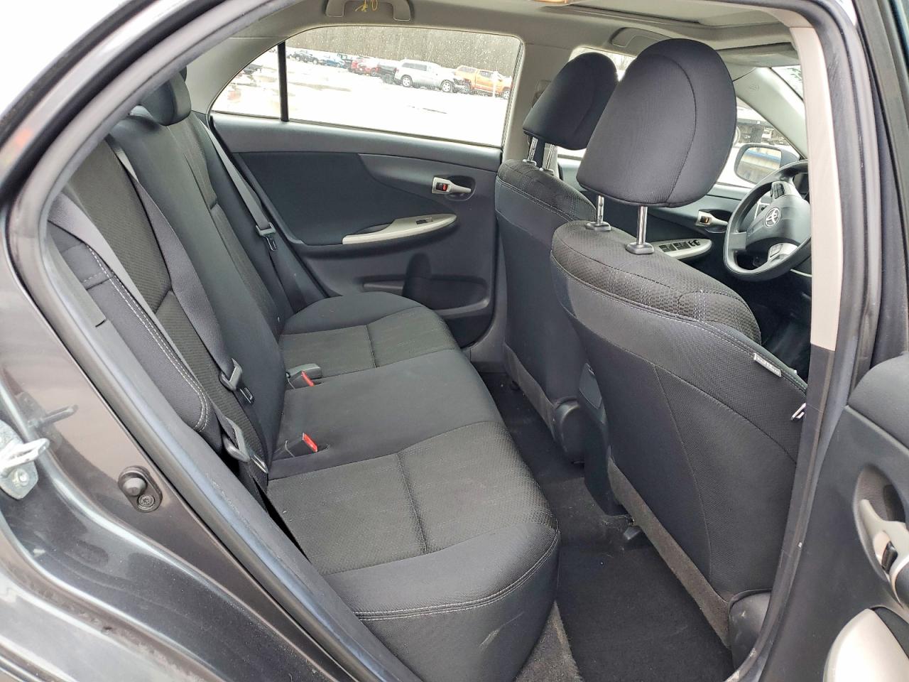 2012 TOYOTA COROLLA S photo 10