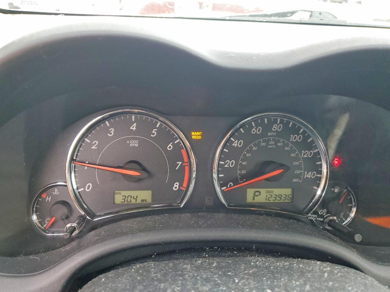 2012 TOYOTA COROLLA S photo 9