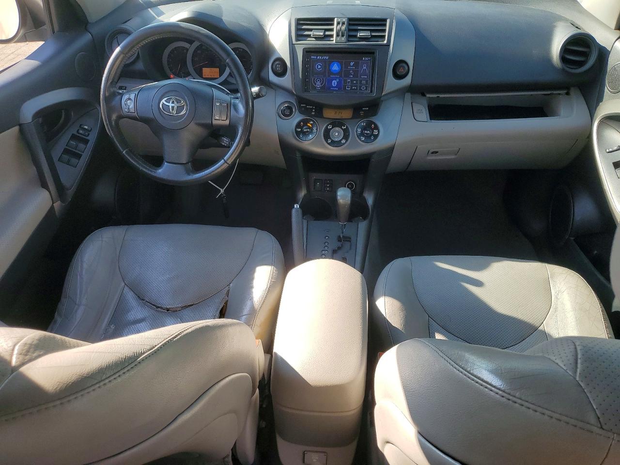 2012 TOYOTA RAV4 LIMITED photo 8