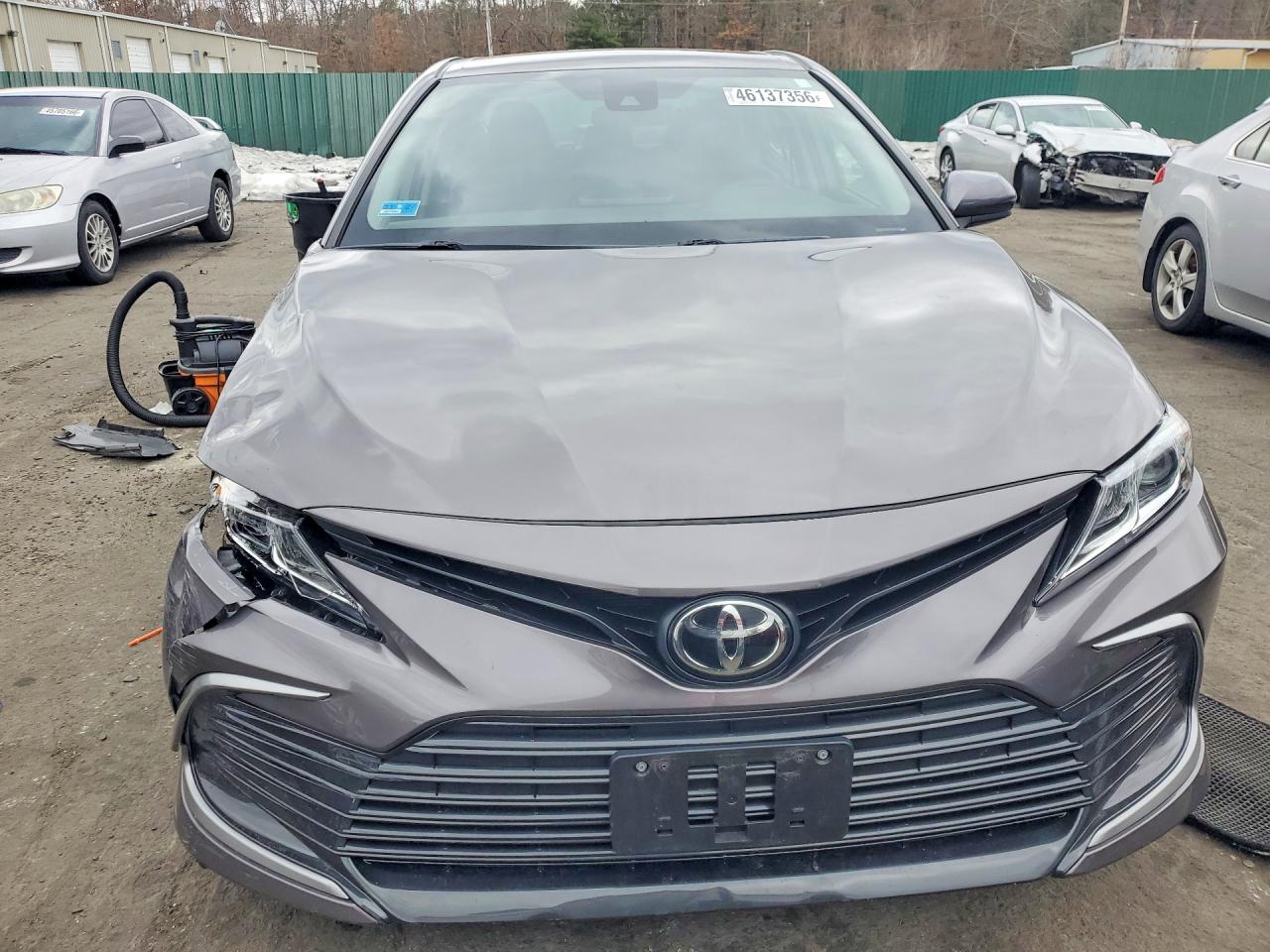 2021 TOYOTA CAMRY LE photo 5