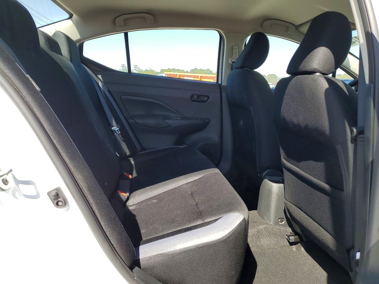 2025 NISSAN VERSA S photo 10