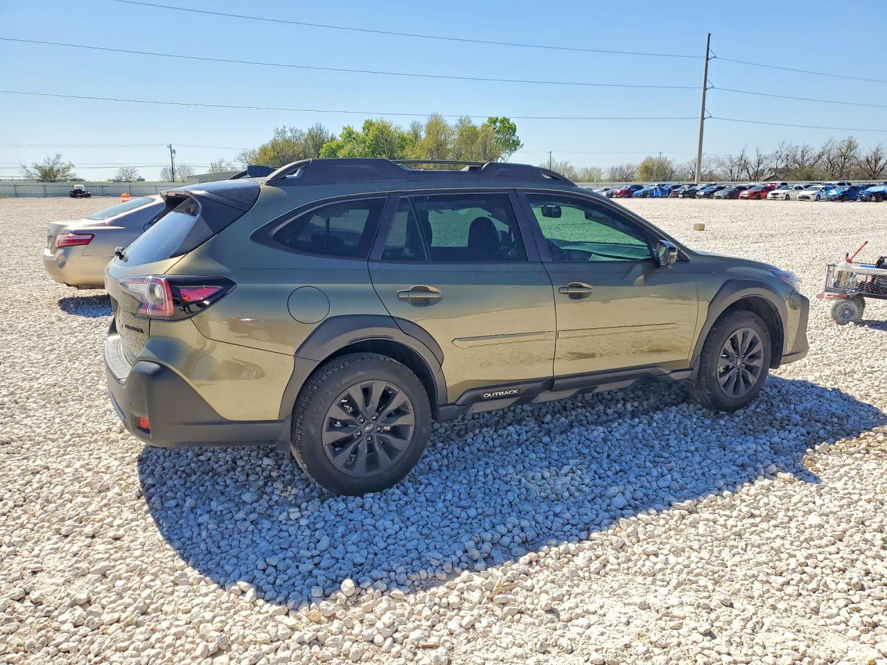 2025 SUBARU OUTBACK ONYX EDITION photo 3