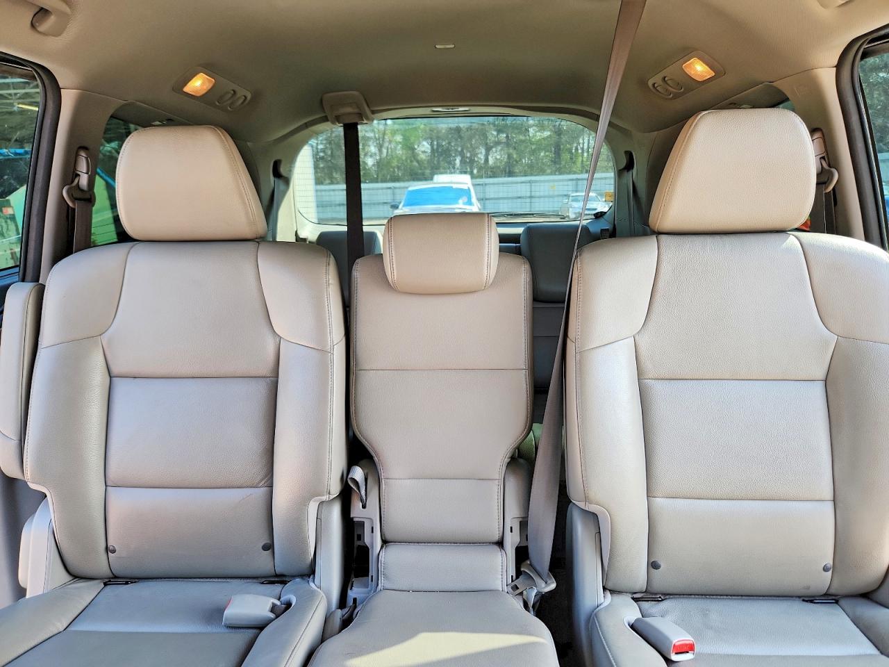 2014 HONDA ODYSSEY EXL photo 28