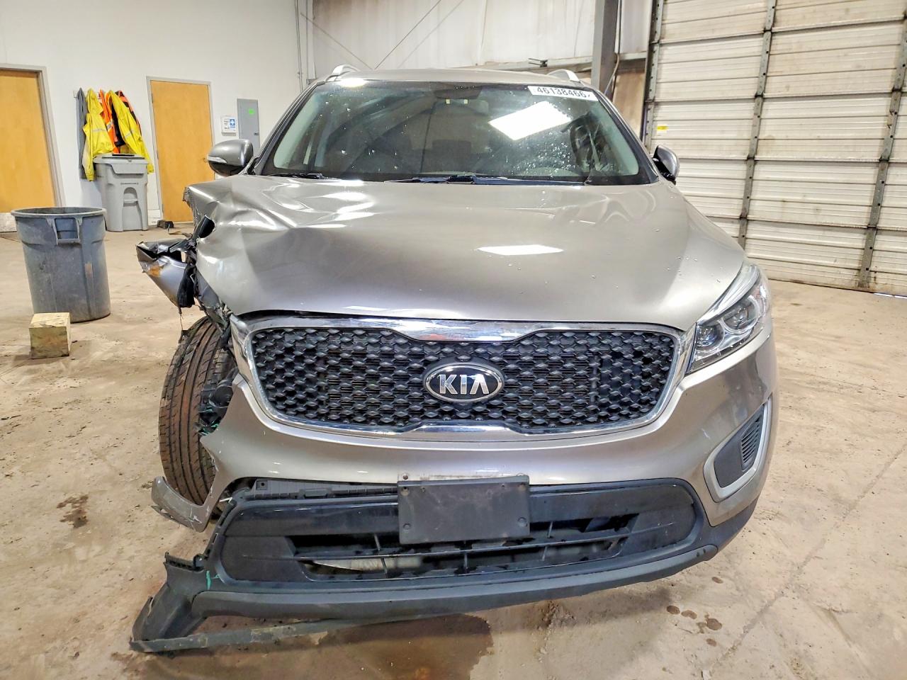2017 KIA SORENTO LX photo 13