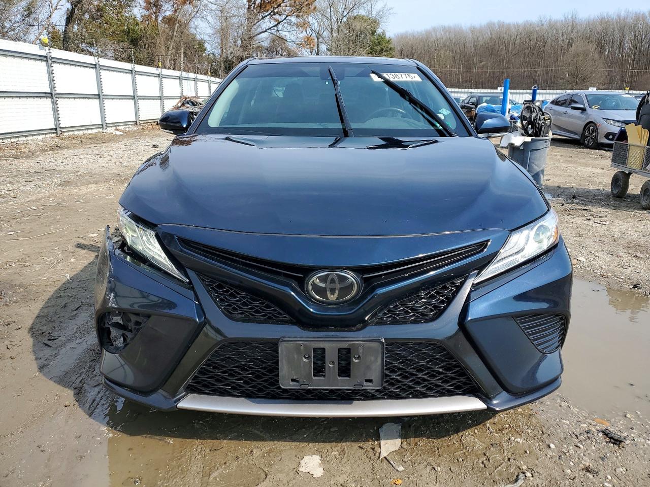 2020 TOYOTA CAMRY XSE photo 5