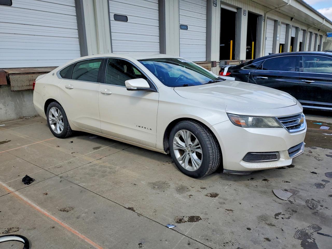 2014 CHEVROLET IMPALA LT photo 4