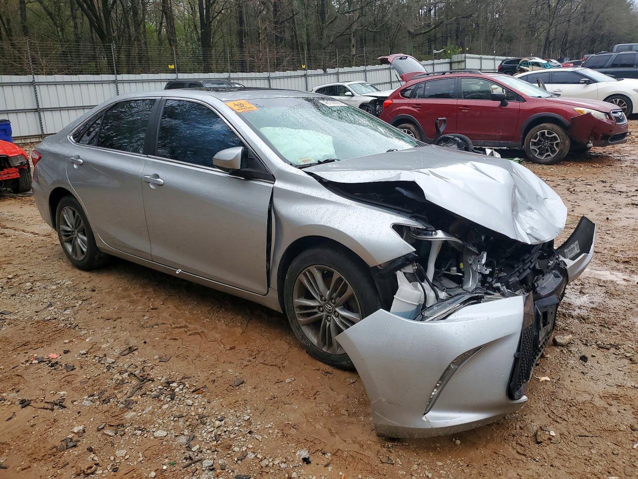 2016 TOYOTA CAMRY SE photo 7
