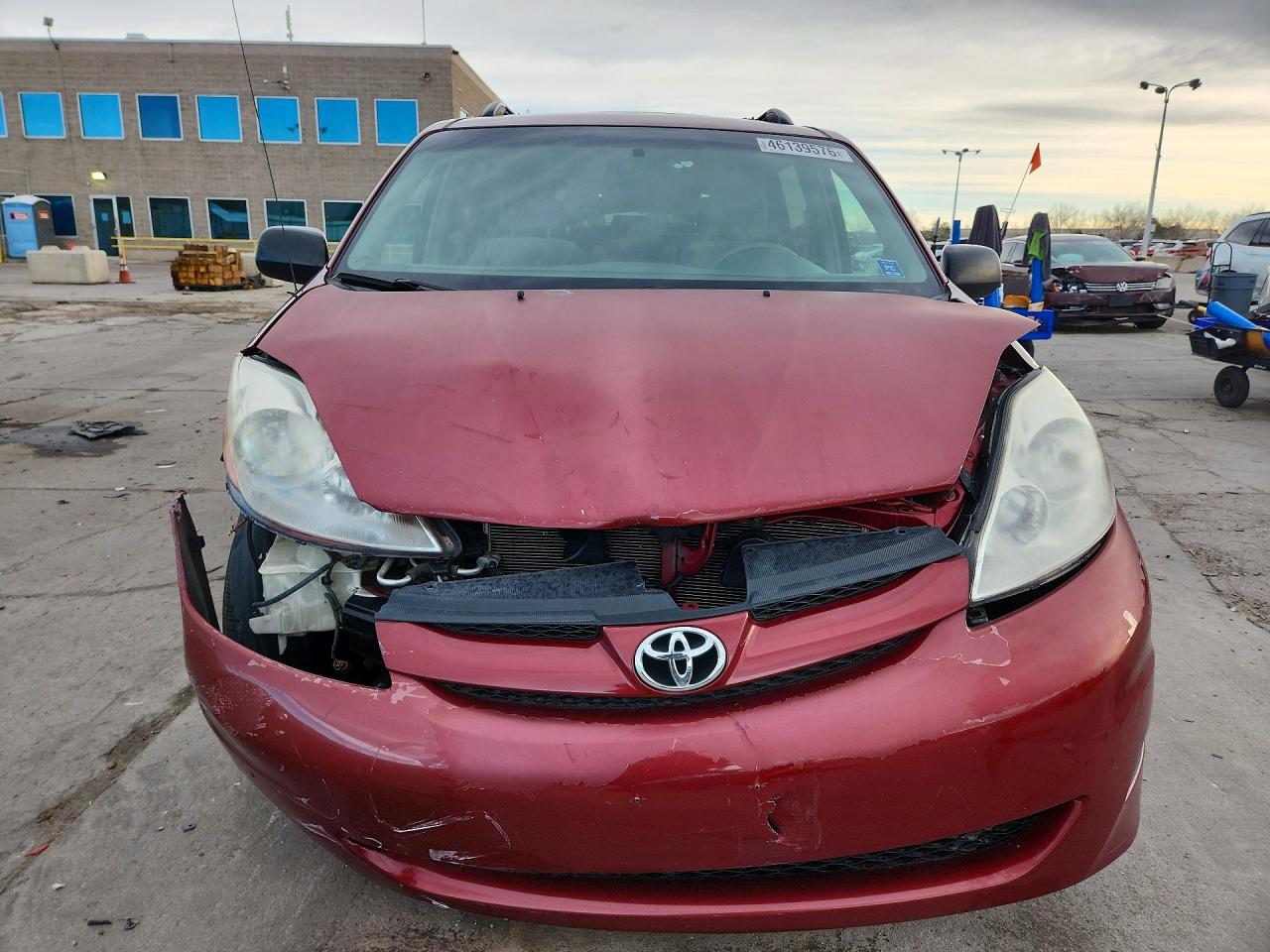 2008 TOYOTA SIENNA LE 8-PASSENGER photo 5