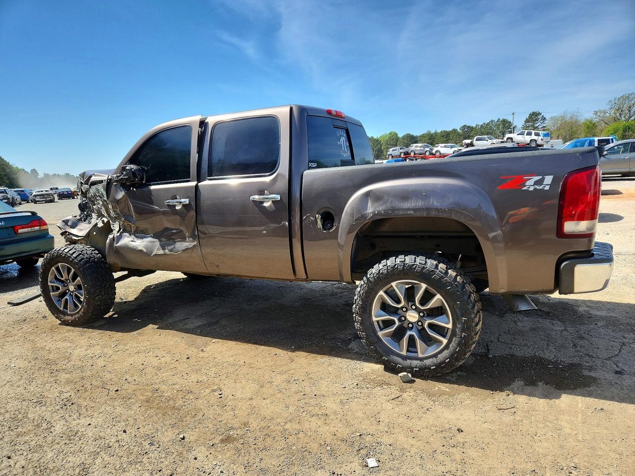 2007 GMC NEW SIERRA K1500 photo 2